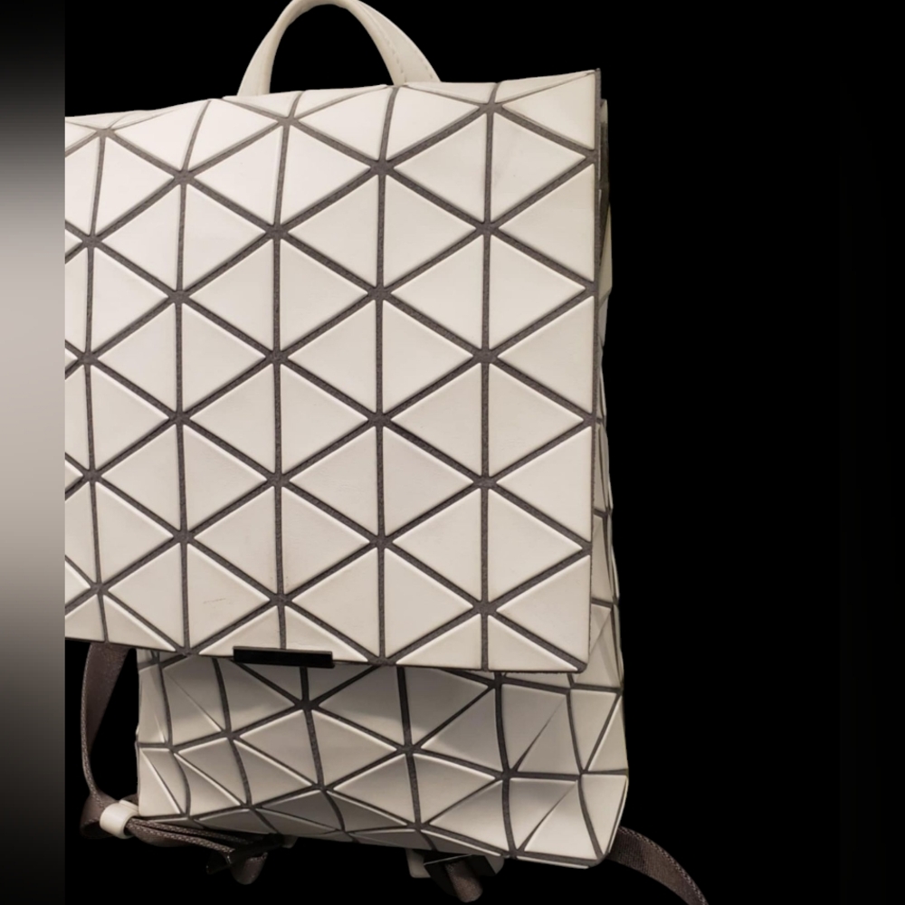 Bao Bao Issey MiyakeVinyl Garment Bag - Picture 3 of 16